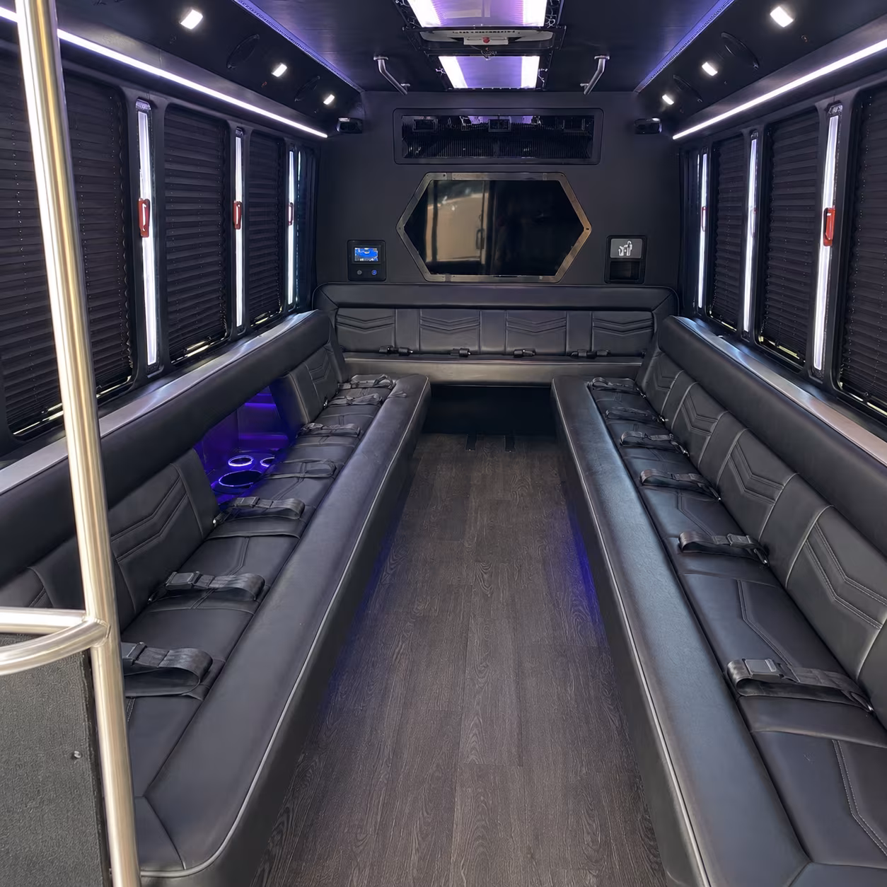 marysville 18 passenger party bus interior