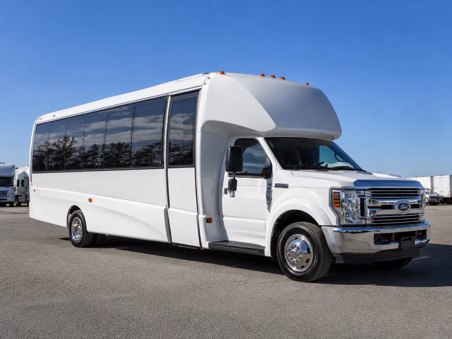 minibus rentals for marysville rehearsal dinners and day after brunches
