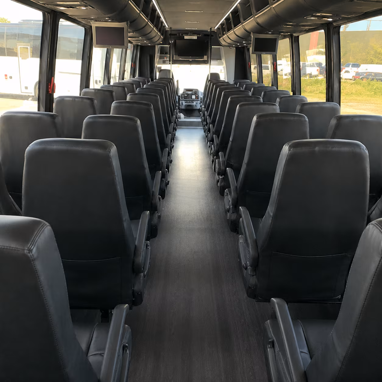minibuses and sprinter vans for executive meetings across snohomish county
